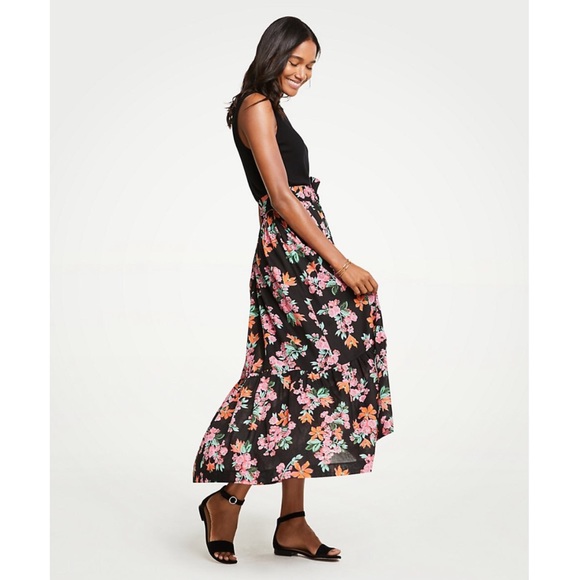 Ann Taylor Dresses & Skirts - NWOT Ann Taylor Floral Maxi Skirt
